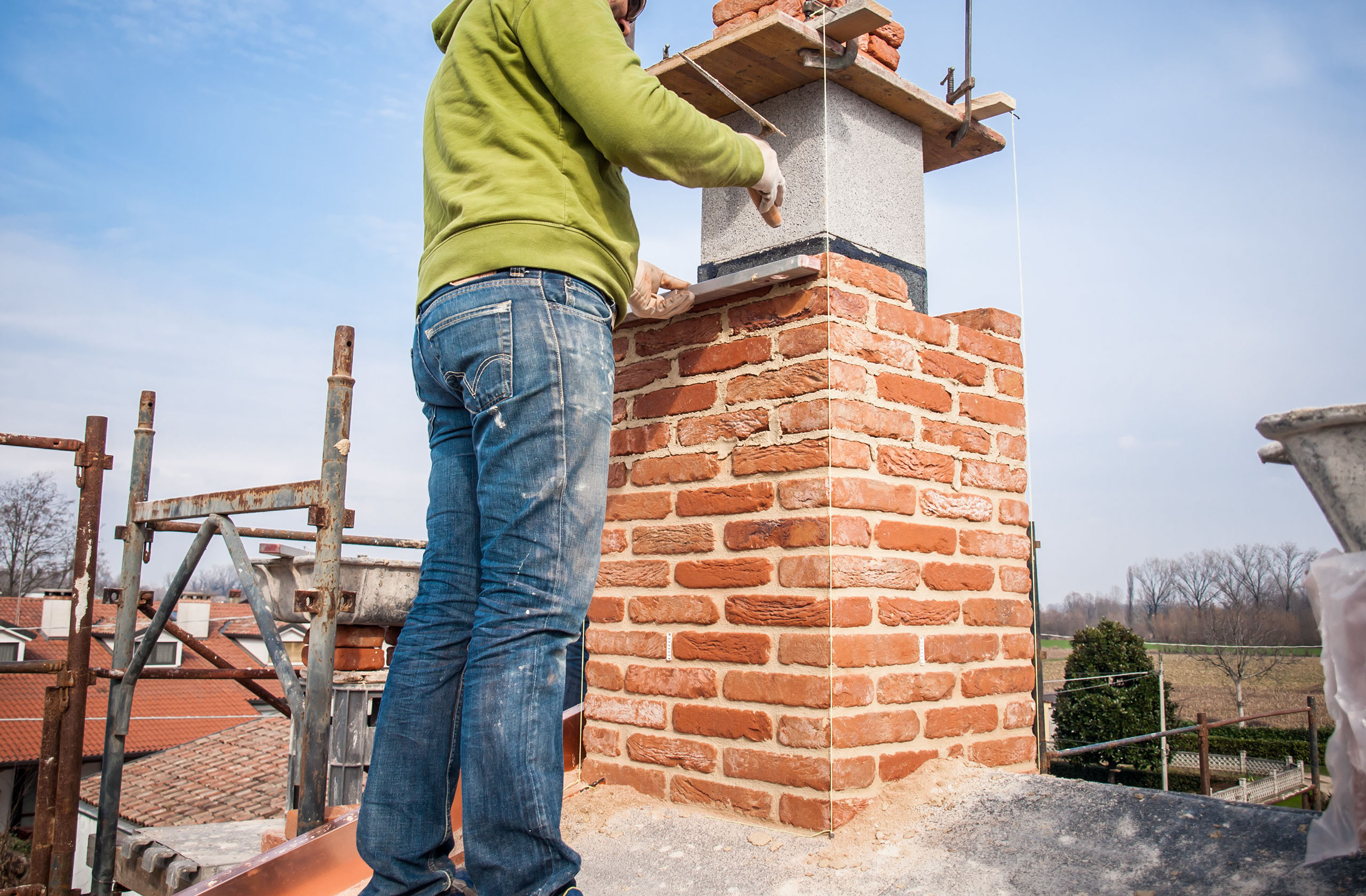 Chimney rebuild service